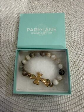 Park Lane Neutral Stone Beaded Bracelet with Gold Cross